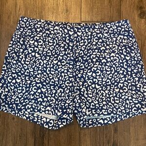 Vineyard Vines Navy and White Women's Bermudas